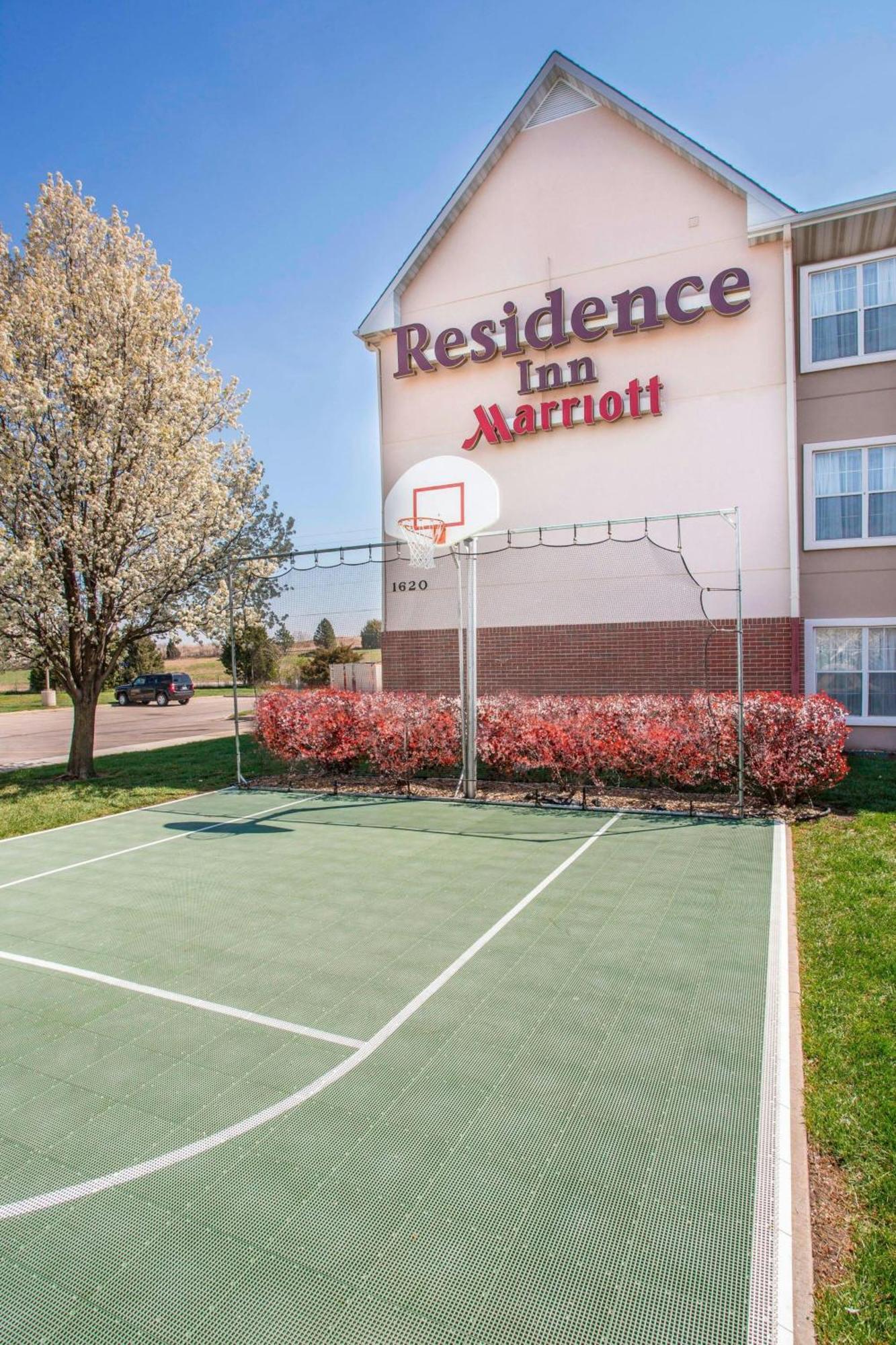 Residence Inn טופיקה מראה חיצוני תמונה